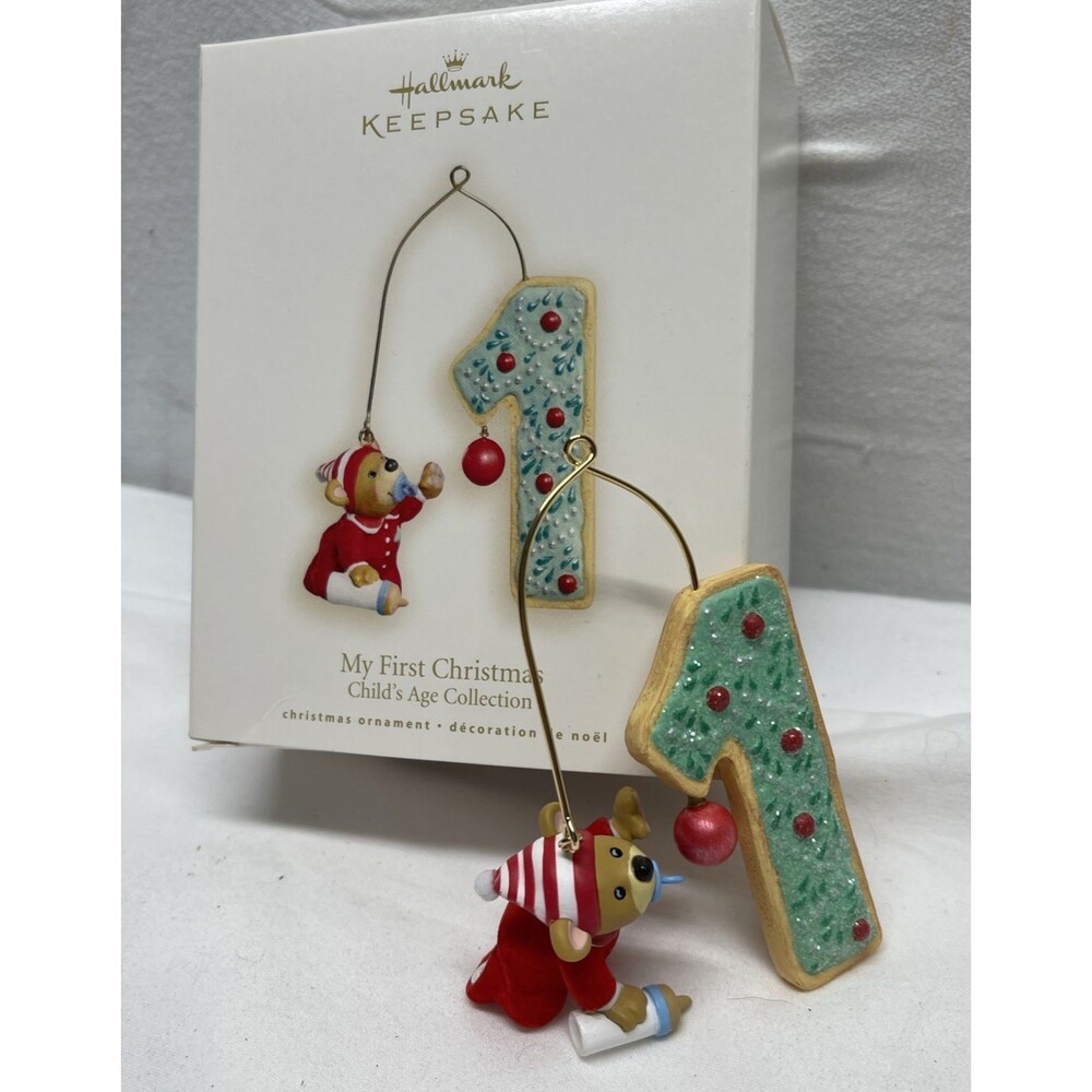 Hallmark Keepsake Ornament 2007 My First Christmas Child's Age Christmas Bear
